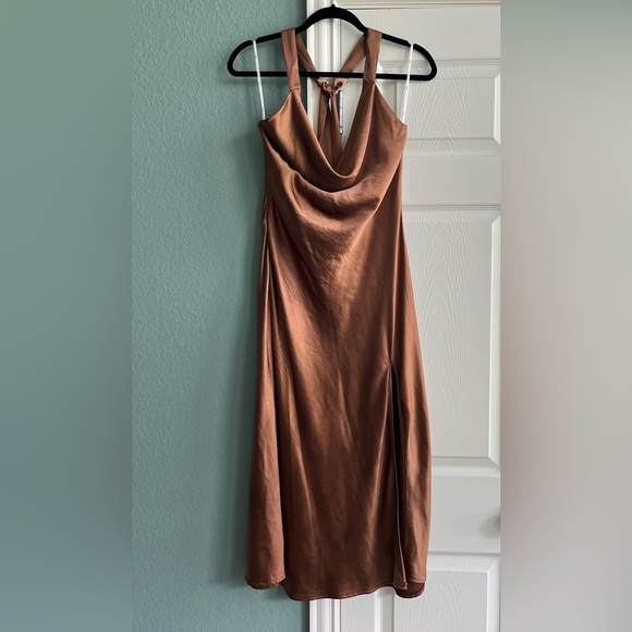 Lulus Dresses & Skirts - Lulu's Chic Copper Backless Dress